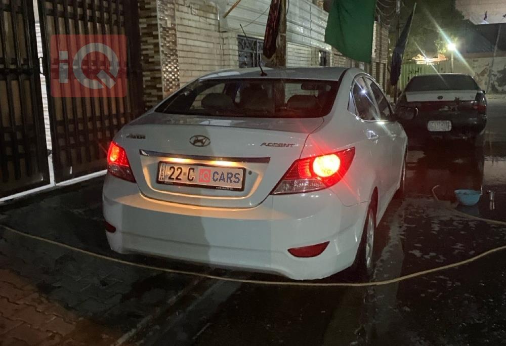 هیوندای ئەکسنت